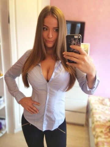 Моника